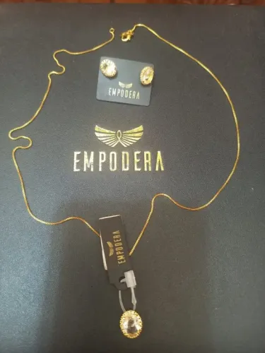 Conjunto Gargantilha com Brinco em Zircônia