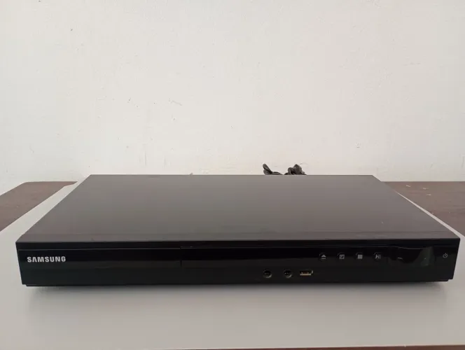 ? Home Theater DVD Samsung HT-E350K/ZD - Funcionando Perfeitamente