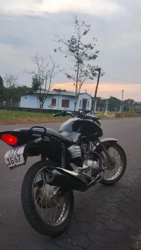 Vendo fan 160 ano 2020 ela está quitada e em dias 