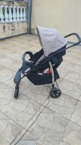 Carrinho de Bebê Burigotto Ecco