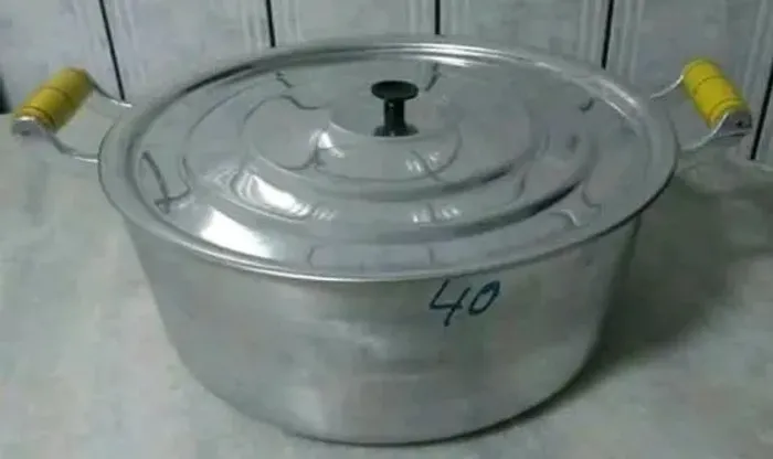 Panela de Alumínio batido N 40 