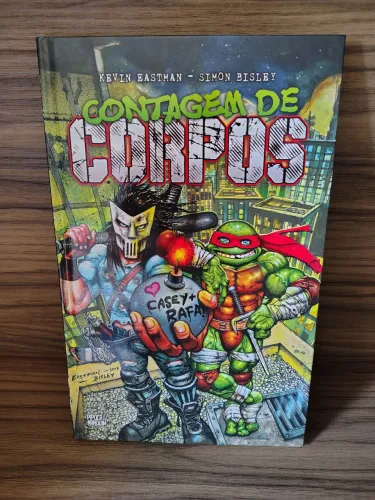 Contagem de Corpos - HQ Capa Dura - Kevin Eastman e Simon Bisley