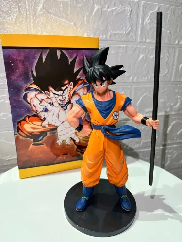 boneco goku