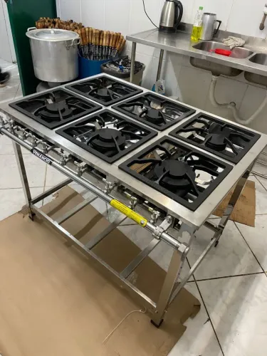Fogão Industrial inox 6 queimadores 30x30 3 duplos 3 simples