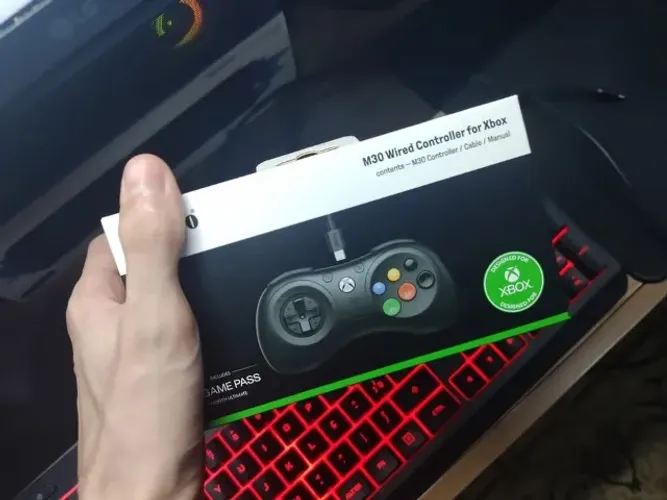 controle 8bitdo estilo megadrive para pc e xbox