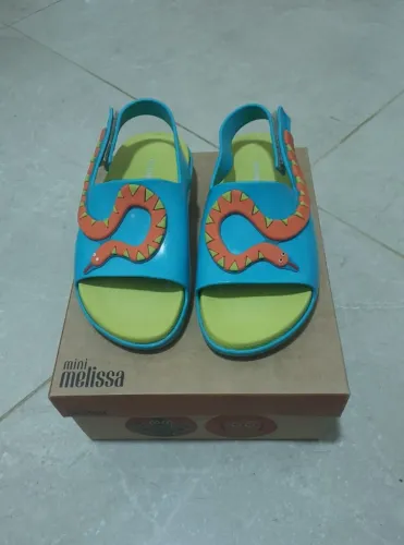 sandália melissa n°28