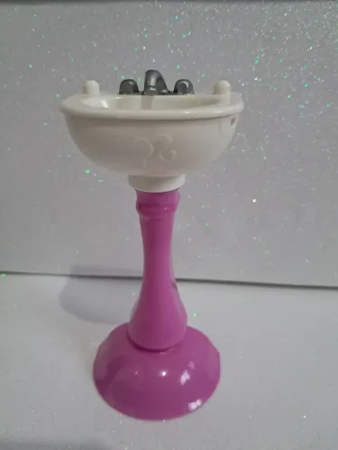 Pia banheiro casa da Barbie Dream House