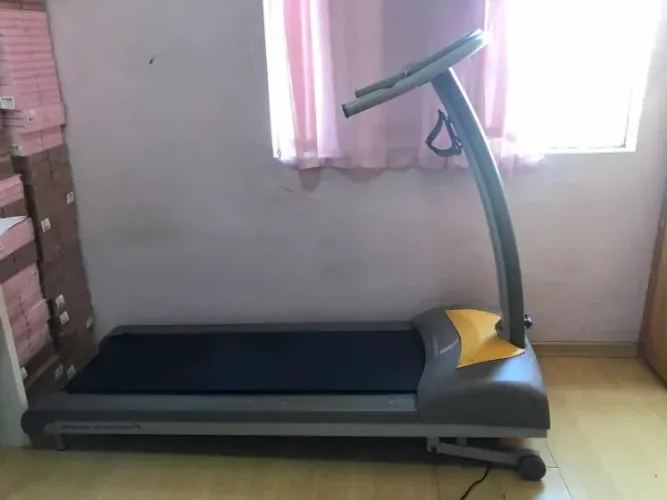 ESTEIRA ELETRICA ATHLETIC ADVANCED 500 EE 