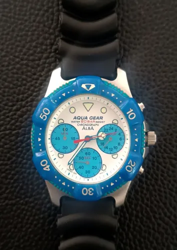 Relógio Seiko ALBA AQUA GEAR V654-6010