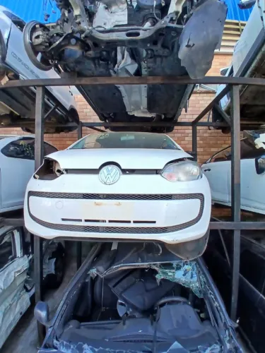 Sucata VW Up Take MA 2016