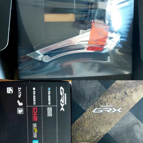 Câmbio Dianteiro Shimano GRX FD-RX815 Di2