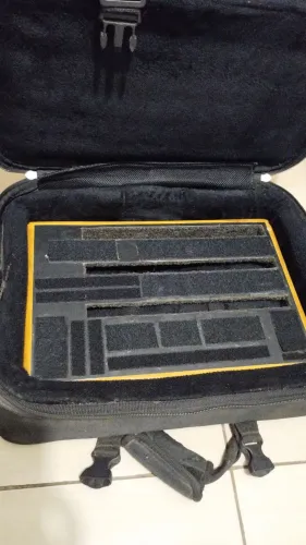 Pedalboard c/semiCase 400 reais 