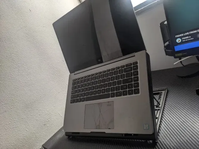 Xiaomi Mi Notebook Pro · i7-8550U 16GB mx150