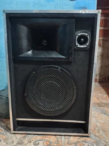 Caixa grande trio de 15 matérias de primeira. Oportunidade