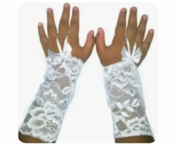 Luva em renda para formatura abc ou daminha 