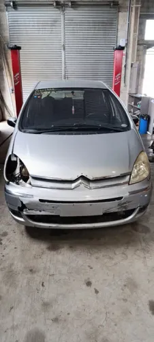 Sucata Picasso Retira Peças