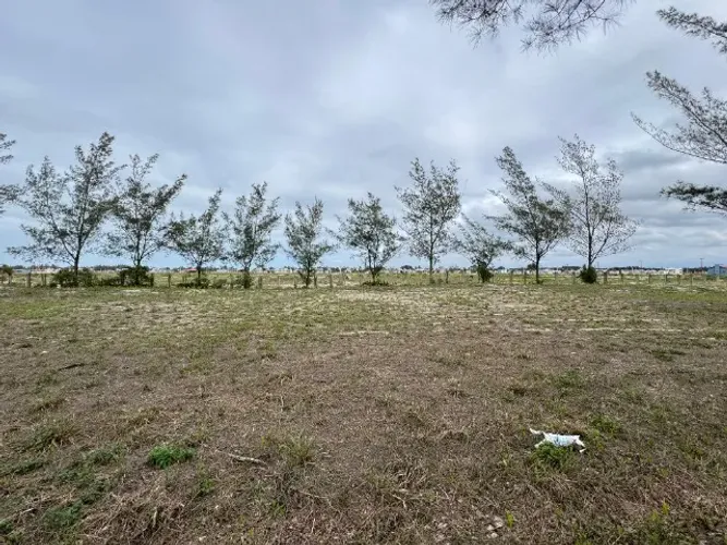 Terreno 300m² em Gaivotas/SC