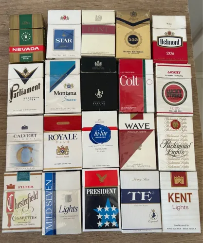 Coleção carteira de cigarro em caixa anos 90