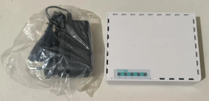 Roteador Mikrotik Rbg750gr3 Hex Series