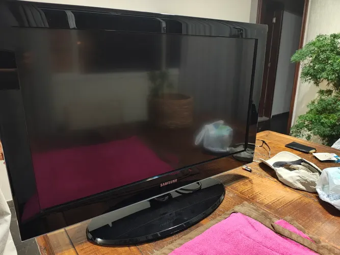 TV monitor Samsung 32