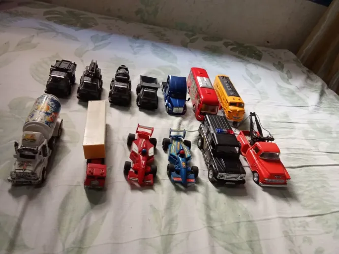 Coleção de Carrinhos em Miniatura