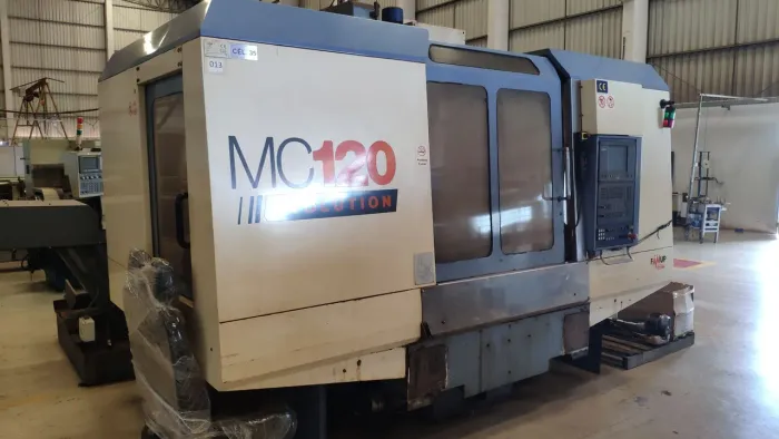 Centro de usinagem Famup MC120