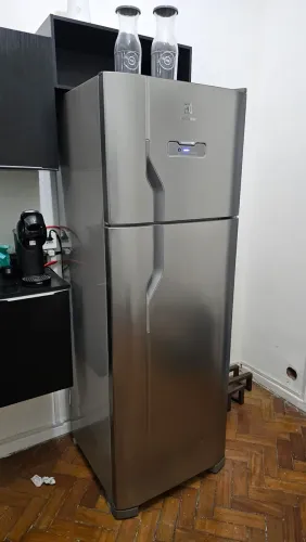 Geladeira Eletrolux Inox Frost Free