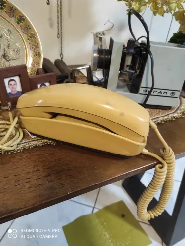 Telefone antigo para coleção: