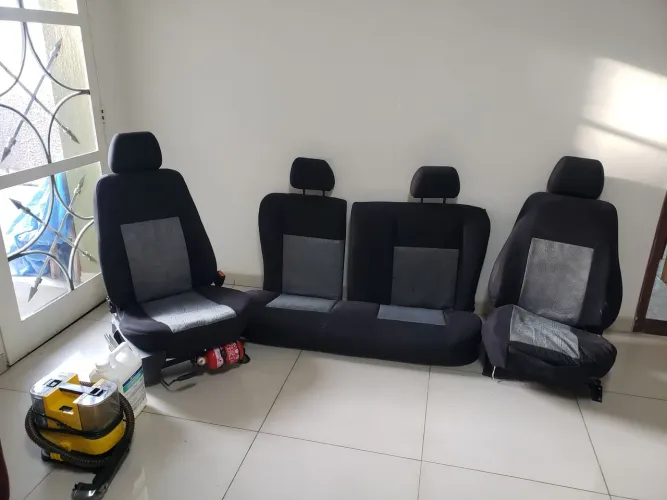 Jogo de Bancos Fiesta Sedan