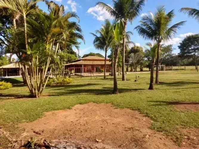 IChácara em Santa Maria Próximo a Trindade Hum alqueire e setenta litros