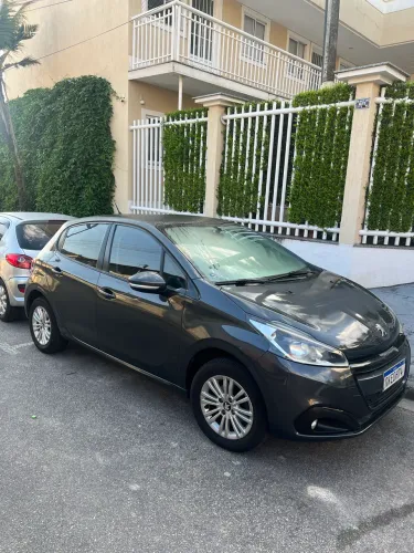 Peugeot 208 Active 1.2 Flex 12V 5P Mec. 2020