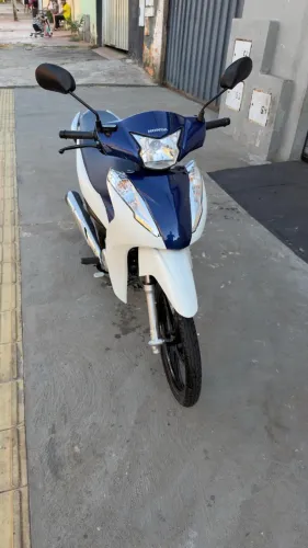 HONDA BIZ ANO 2024/2024