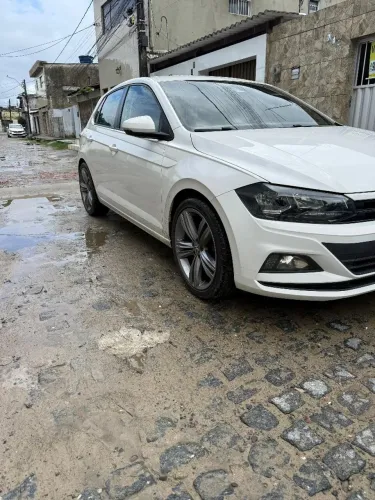Troco jogo de rodas aro 18 de Tiguan por jogo de rodas aro 15 de polo. ZAP na descrição.