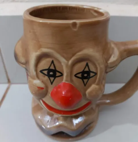 Decoração- Linda e antiga caneca de porcelana - Festa do Refrigerante 