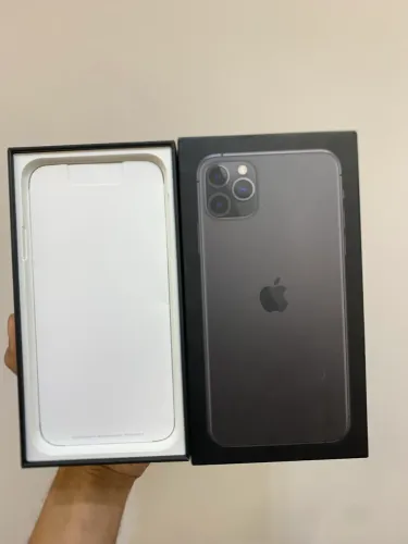 Caixa iPhone 11 Pro Max 256GB Cinza Espacial