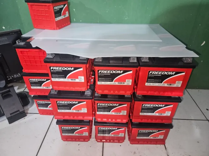 Bateria estacionária pra vender o lote