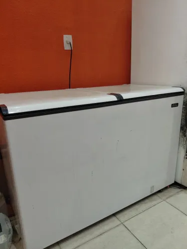 Freezer horizontal