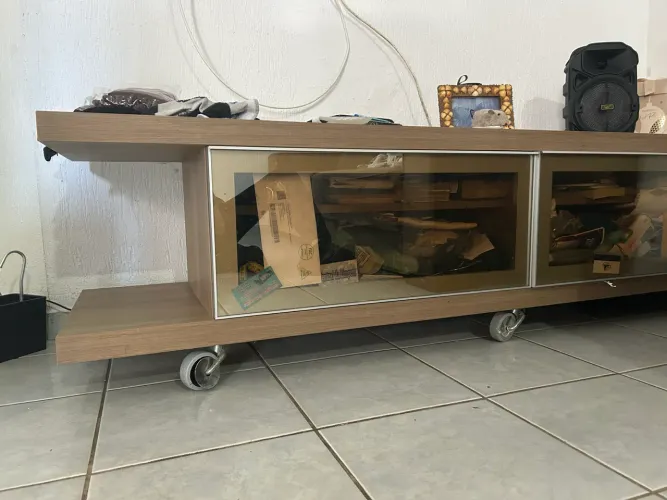 Hack de sala de madeira