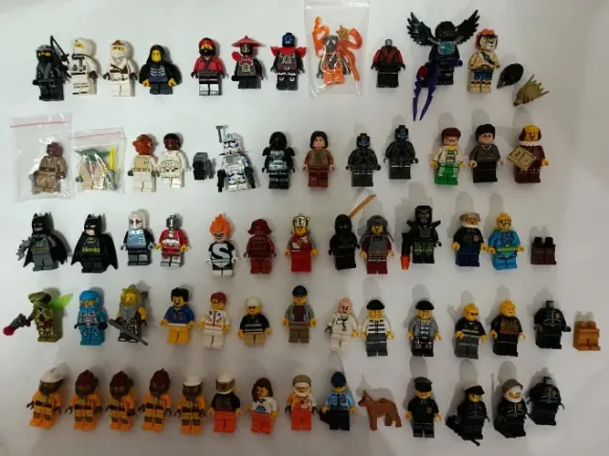 (LEIA A DESCRIÇÃO NÃO É O PREÇO POR TUDO) Lego Minifiguras Originais Star Wars Ninjago etc