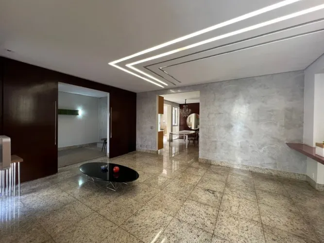 Casa com 3 Quartos a venda 289m² - Serra