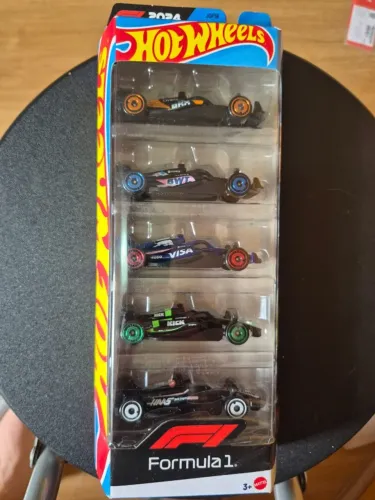 Hot Wheels Formula 1 Kit com 5 miniaturas Novo Lacrado