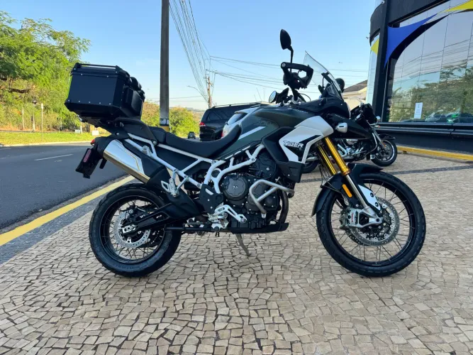 TRIUMPH TIGER 900 RALLYE