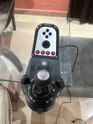 Volante logitech G27