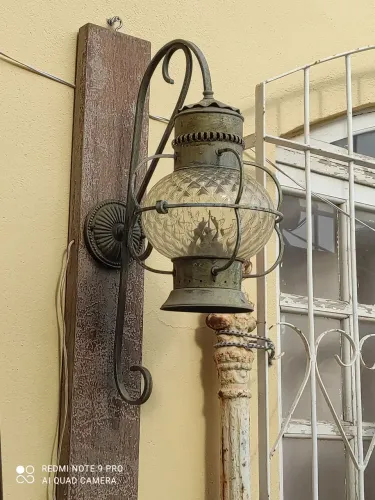 Lustre/luminária Antiga,toda em metal: