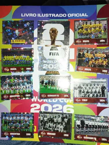 83 figurinhas copa 2026 sem repetição (originais) + Álbum brochura