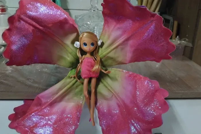 Barbie a polegarzinha