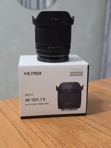 Lente Viltrox AF 15mm f/1.7 Air Sony E-Mount (APS-C) - Impecável / Estado de Nova