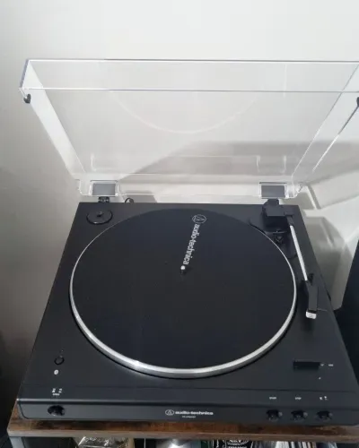 Toca-Discos Bluetooth Áudio Técnica LP60XBT