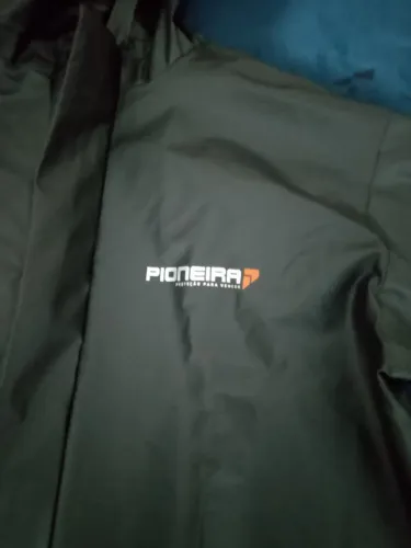 Capa de chuva Pioneira