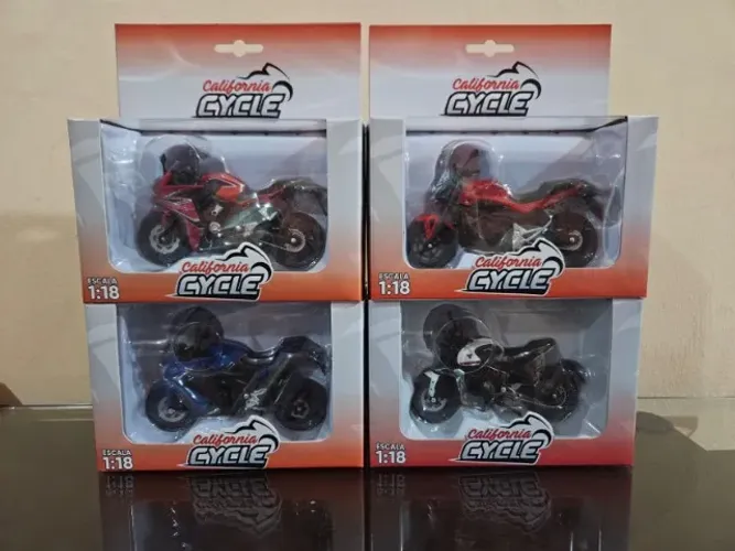 Motos Welly California Cycle - Miniatura 1/18 - Diversos Modelos (R$ 50,00 cada)